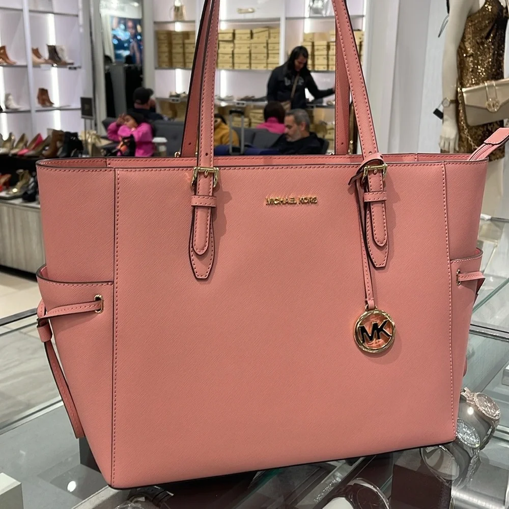 MICHAEL KORS 
Gilly Large Saffiano Leather Tote Shoulder Bag 
Primrose 
NWT - Picture 14 of 16